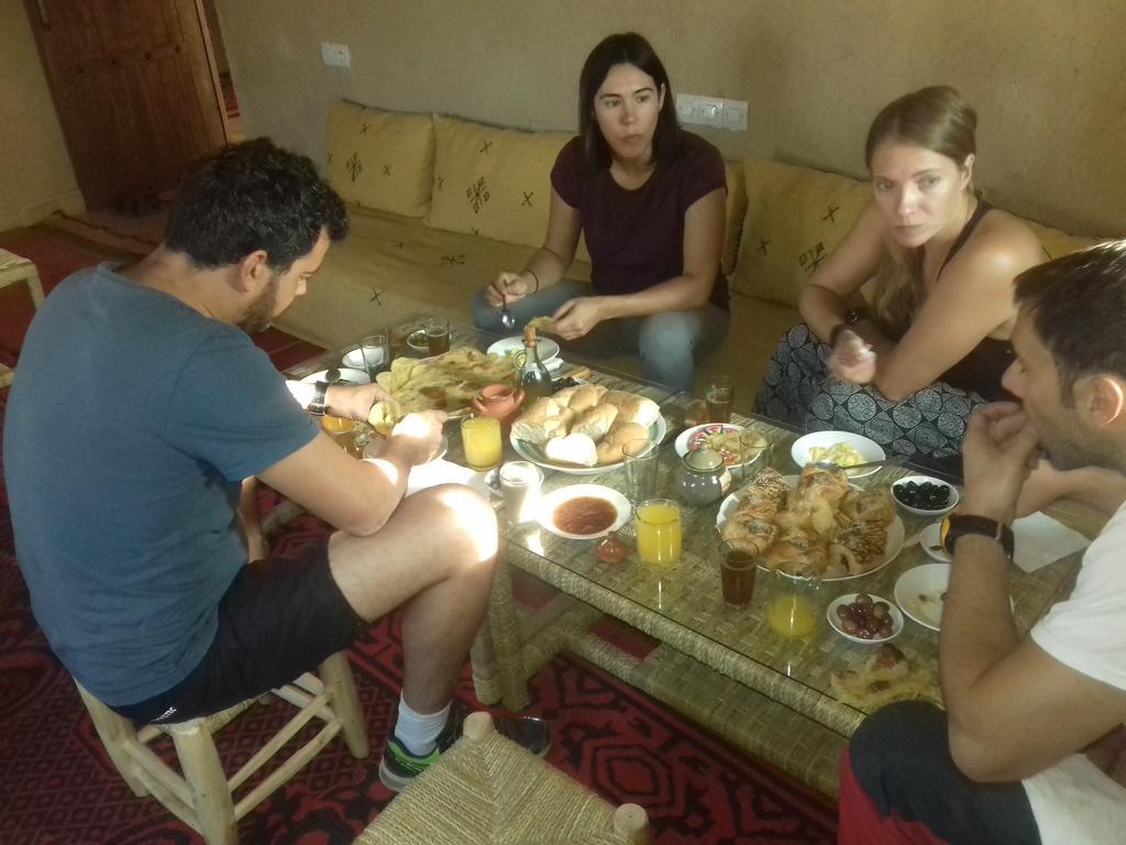מלון מידלת Kasbah Izoran מראה חיצוני תמונה
